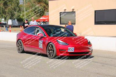 media/Sep-17-2022-Speed Ventures (Sat) [[da673e2131]]/Tesla Corsa A/Grid/